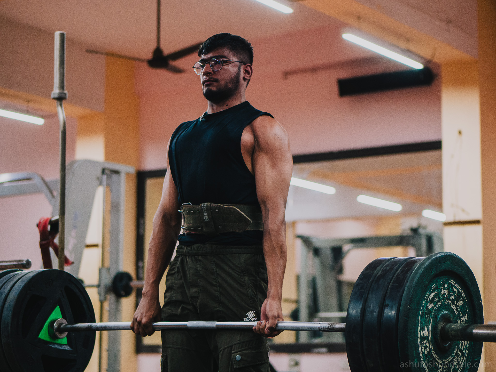 Laveen deadlifting 160kg